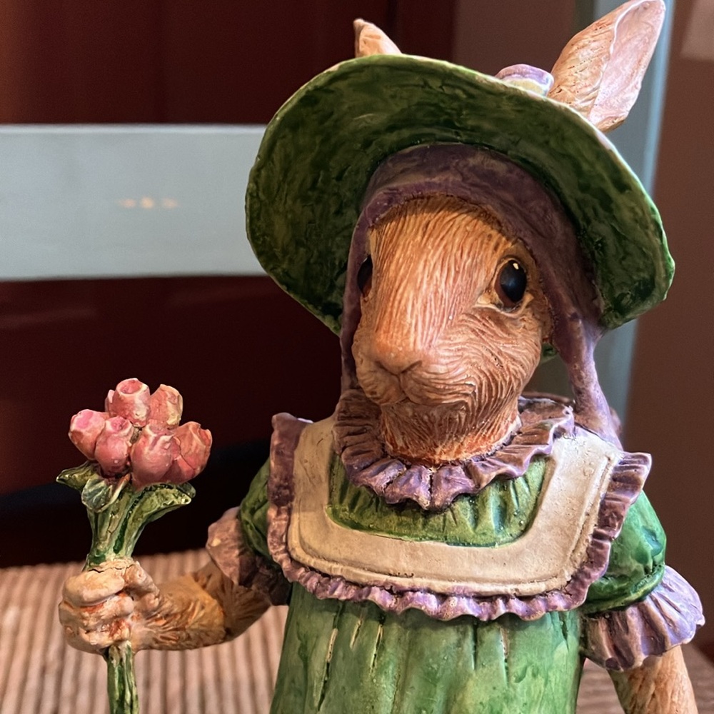Easter Rabbit Figurines - Picture 4 of 6
